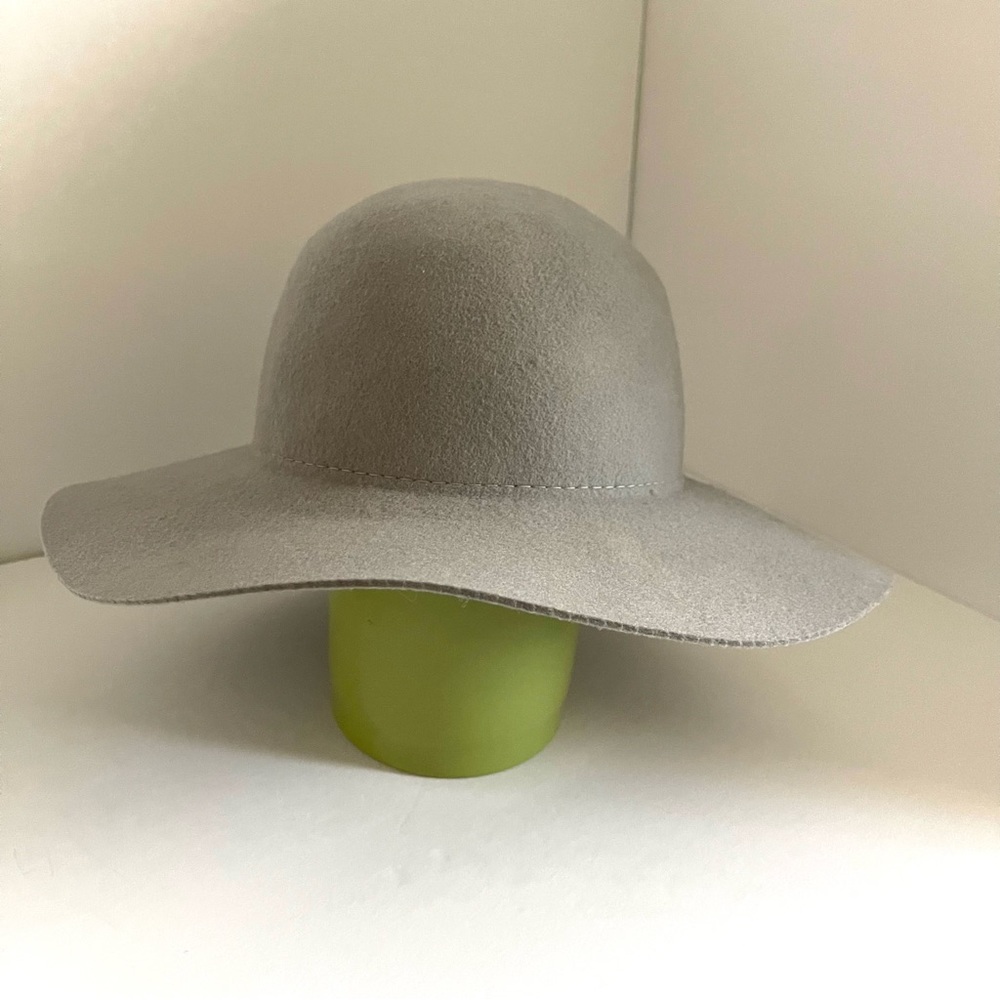 Gray felted wool hat from H&M Divided
